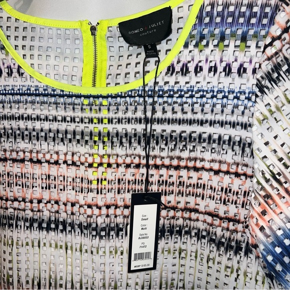 Romeo + Juliet Neon Multi Ombre Perforated Zip-Up Two Piece Crop Top Skirt Set - Picture 3 of 12